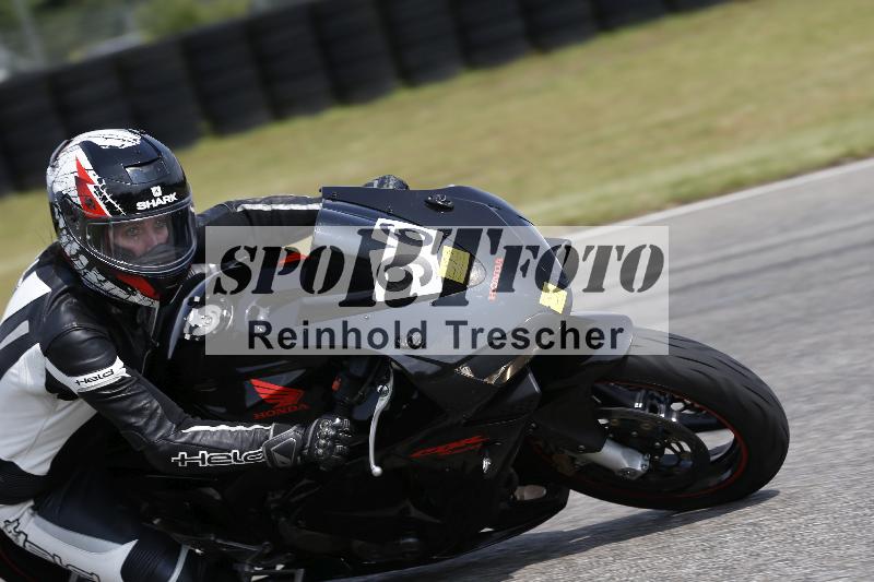 /24 08.06.2025 TZ Motorsport ADR/Gruppe gelb/96